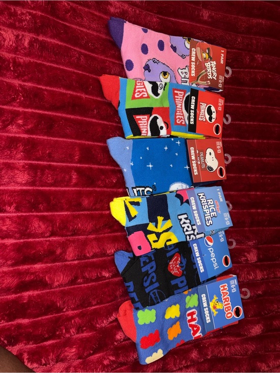 Peanuts Other - Unisex Novelty Crew Socks